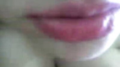Loira atrevida filme pornô das mulheres mais gostosas do mundo MILF com peitos firmes leva sua buceta raspada esmagada